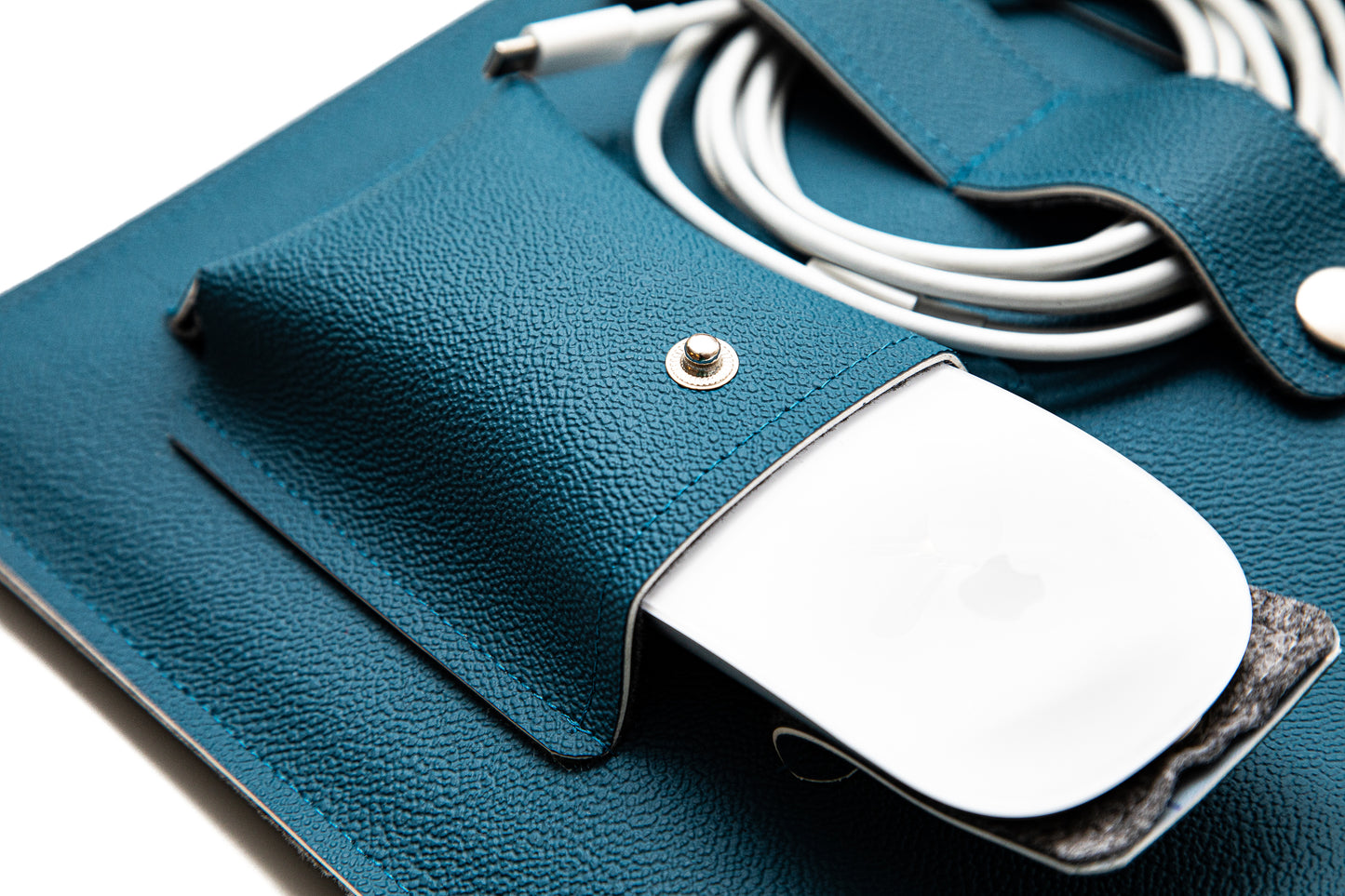 MacBook Organizer Bag with Magic Mouse & Charger Pockets